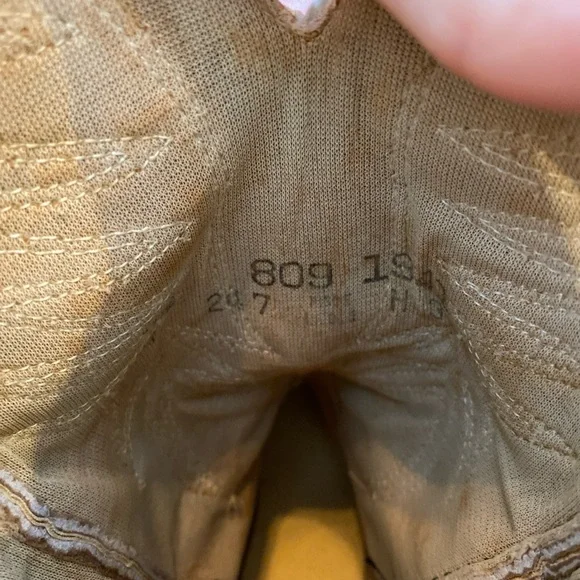 Wolverine Western Cowboy Boots Brown Suede Women’s Size 7.5 - Picture 4 of 7